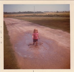 IMG_BrendaMudPuddle1973-300x295