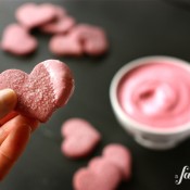 600afd_X_IMG_3744_raspberry_shortbread_hearts_&_marshmallow_cream_cheese_dip