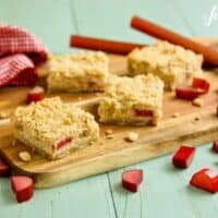 Rhubarb Cream Cheese Bars