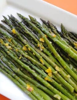 a plate of asparagus