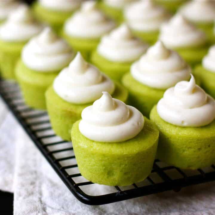 mini lime cupcakes with cream cheese frosting