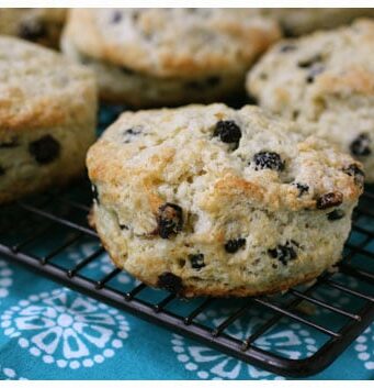 blueberry scones on a cooling rack