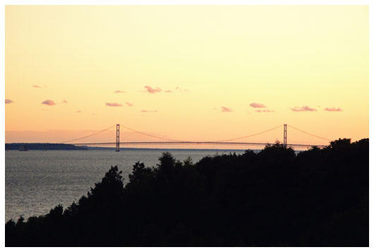 Mackinac bridge