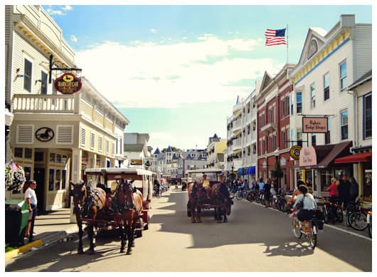 main street mackinac island