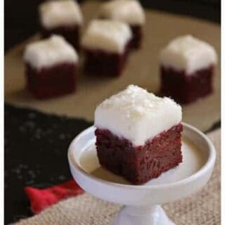 red velvet brownie bites