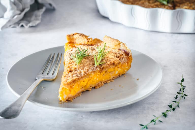 Butternut Squash Tart with Caramelized Onions l a farmgirl's dabbles