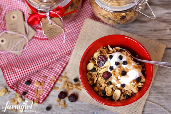 granola and yogurt