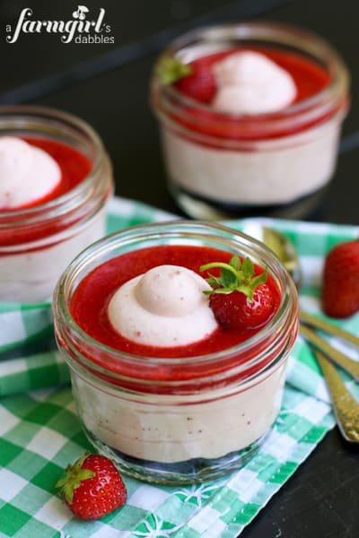no-bake strawberry dessert in a jar