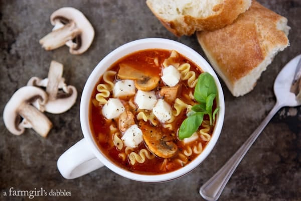 Lasagna Soup with Chicken, cheese, and Mushrooms