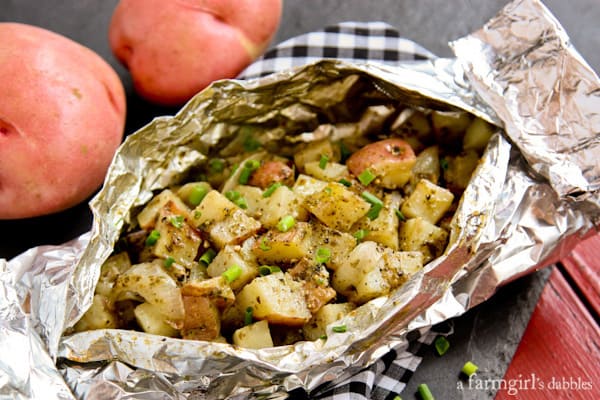 Grilled Red Potato Packets with Pesto Ranch Sauce