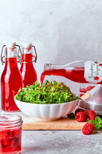 Homemade Raspberry Vinegar | A Farmgirl's Dabbles