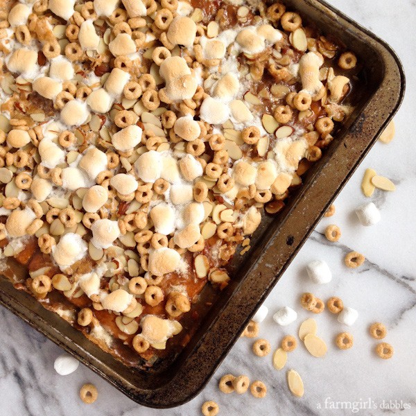 Caramel Honey Nut Cheerios Squares • a farmgirl's dabbles