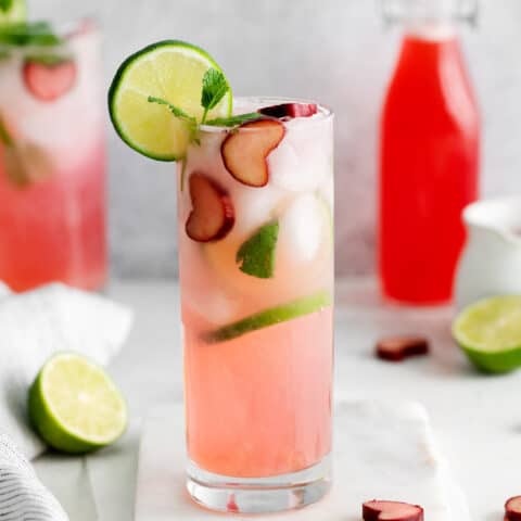 A rhubarb mojito in a tall glass