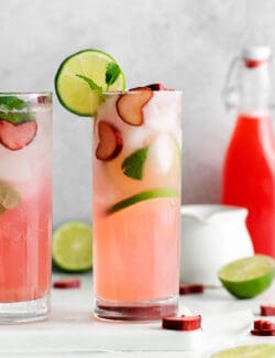 Front view of a rhubarb mojito