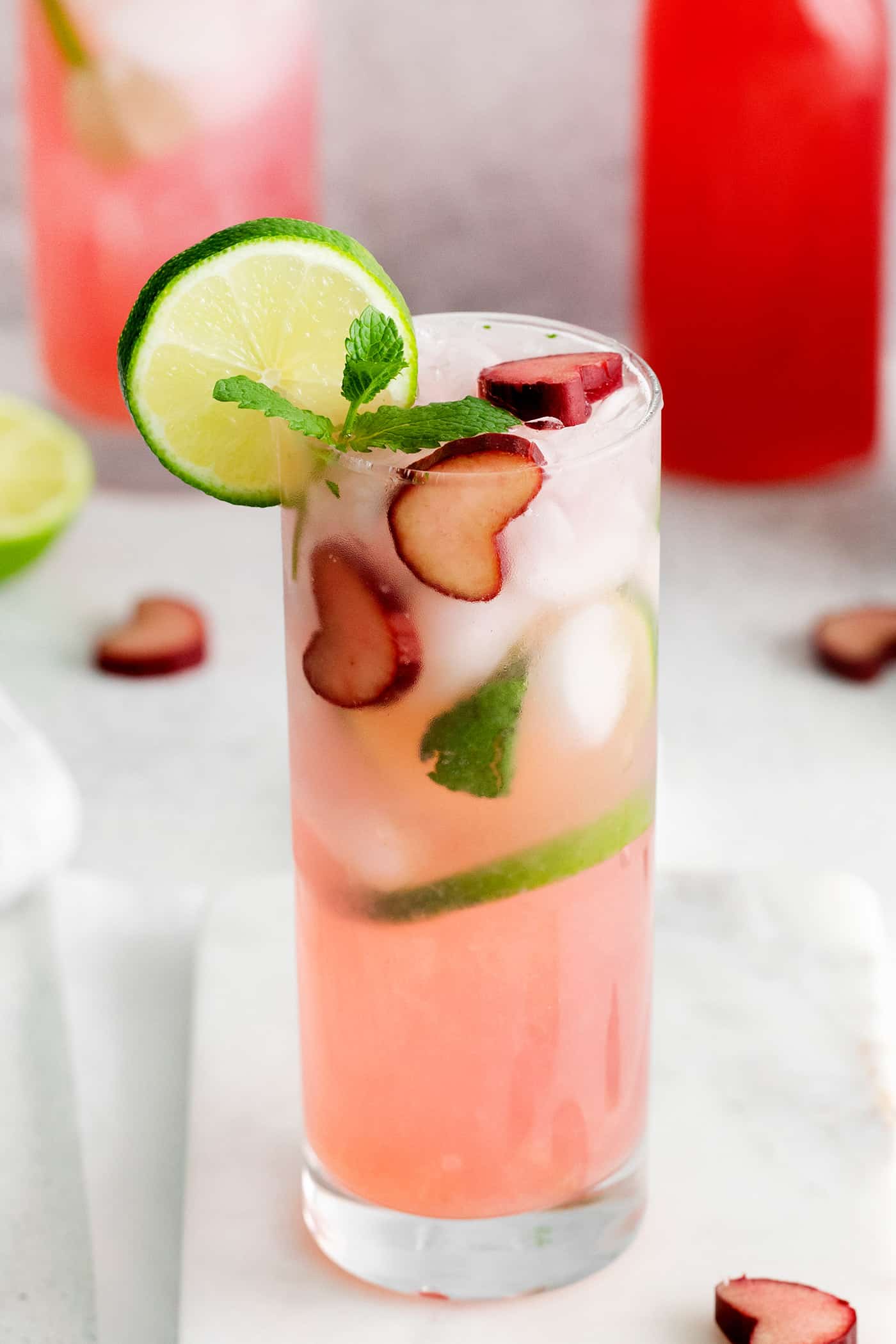 A tall glass of rhubarb mojito