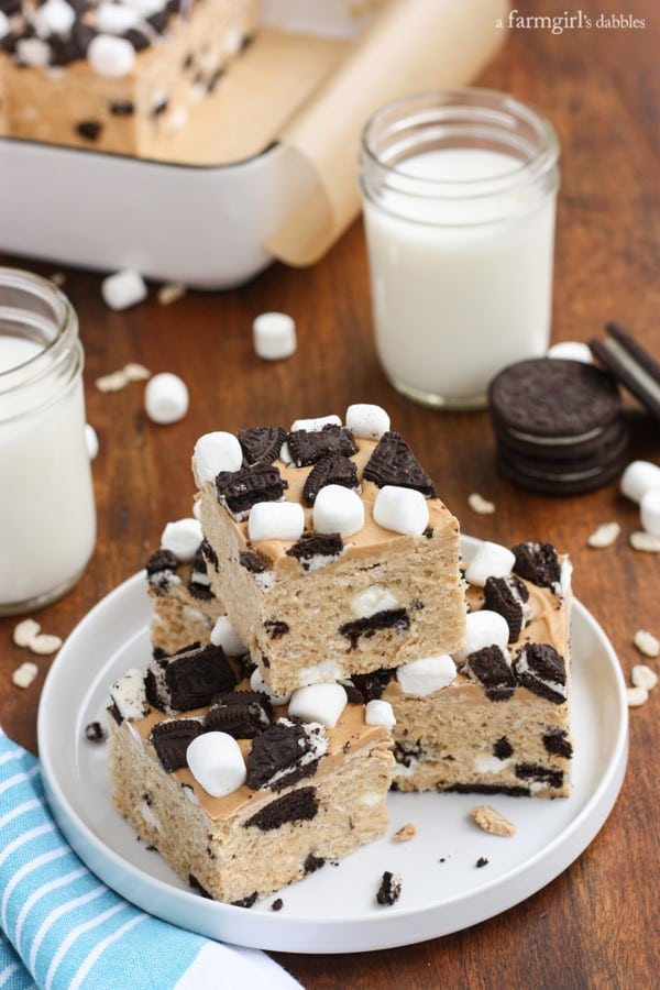 a stack of Oreo peanut butter Rice Krispies Treats