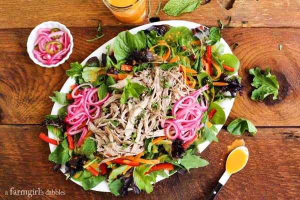 Bánh Mì Salad with Sriracha Vinaigrette from afarmgirlsdabbles.com