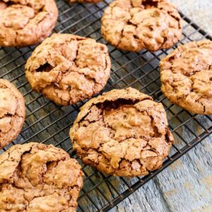Fudgy Chocolate Meringue Cookies