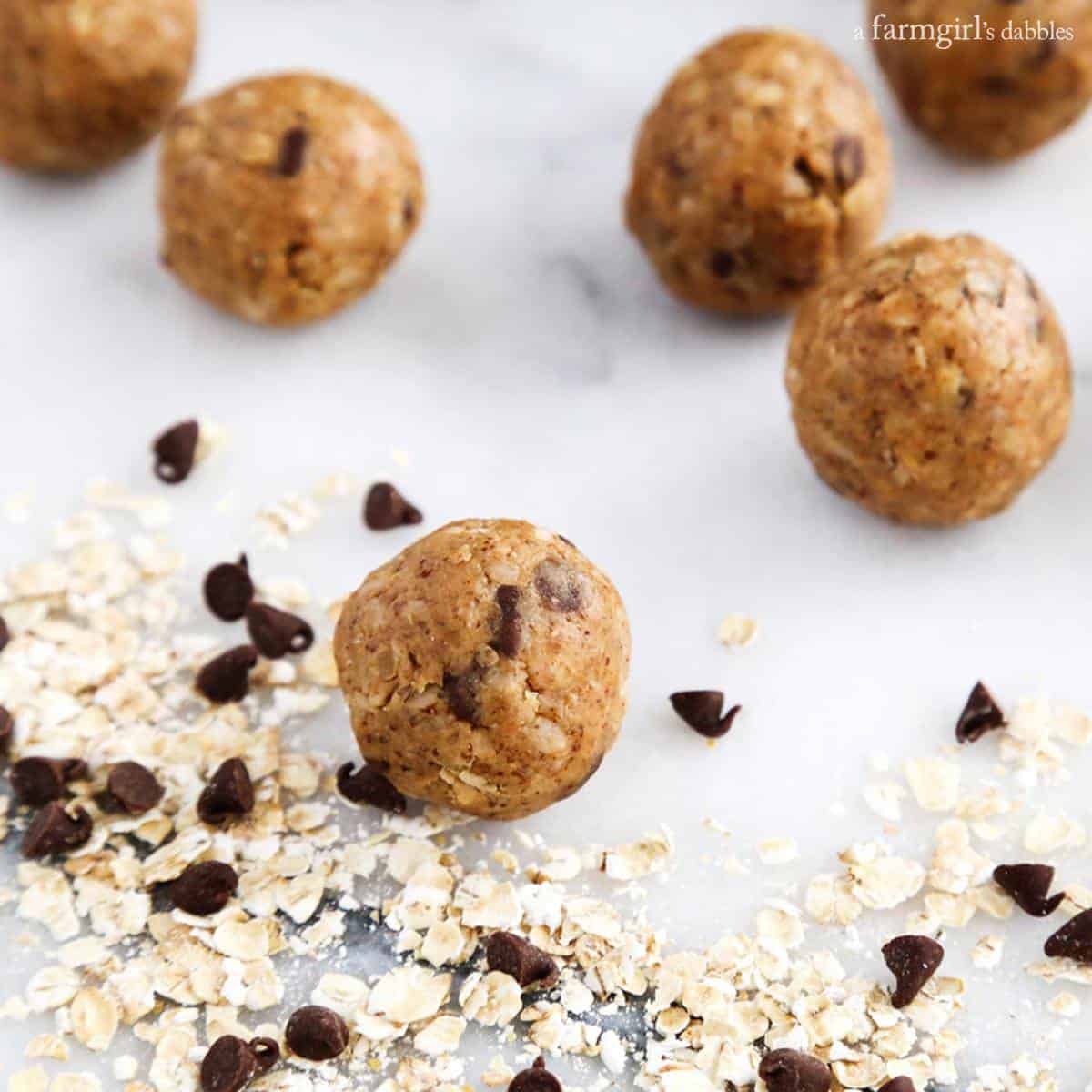NoBake Oats and Chocolate Protein Bites A Farmgirl's Dabbles