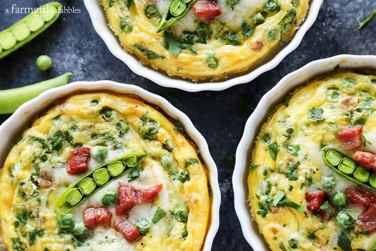 Baked Eggs with Pancetta, Provolone, and Peas A Farmgirl's Dabbles