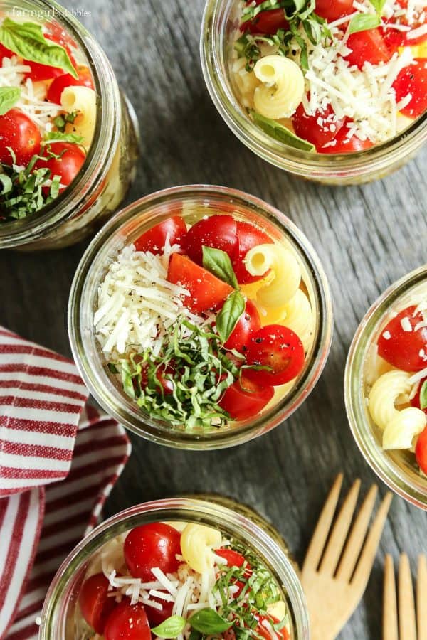 Individual Caprese Pasta Salads in mason jars