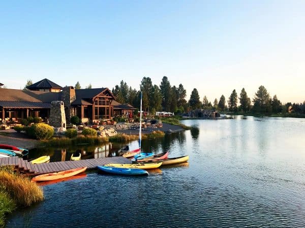 a cabin on a lake