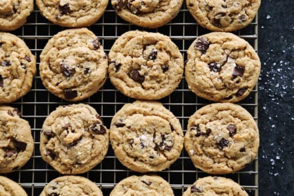 peanut butter chocolate chip cookies on a cooling rack