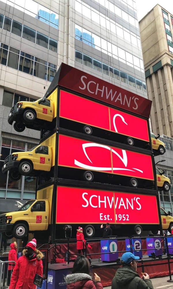 Schwan's display