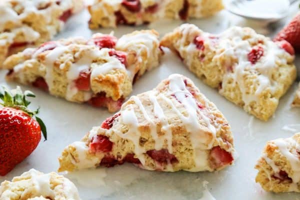 strawberry scones with vanilla glaze