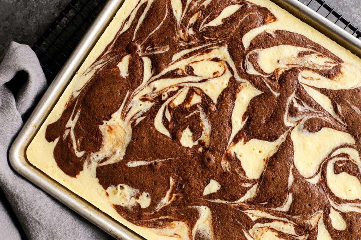 baked marble cake without frosting