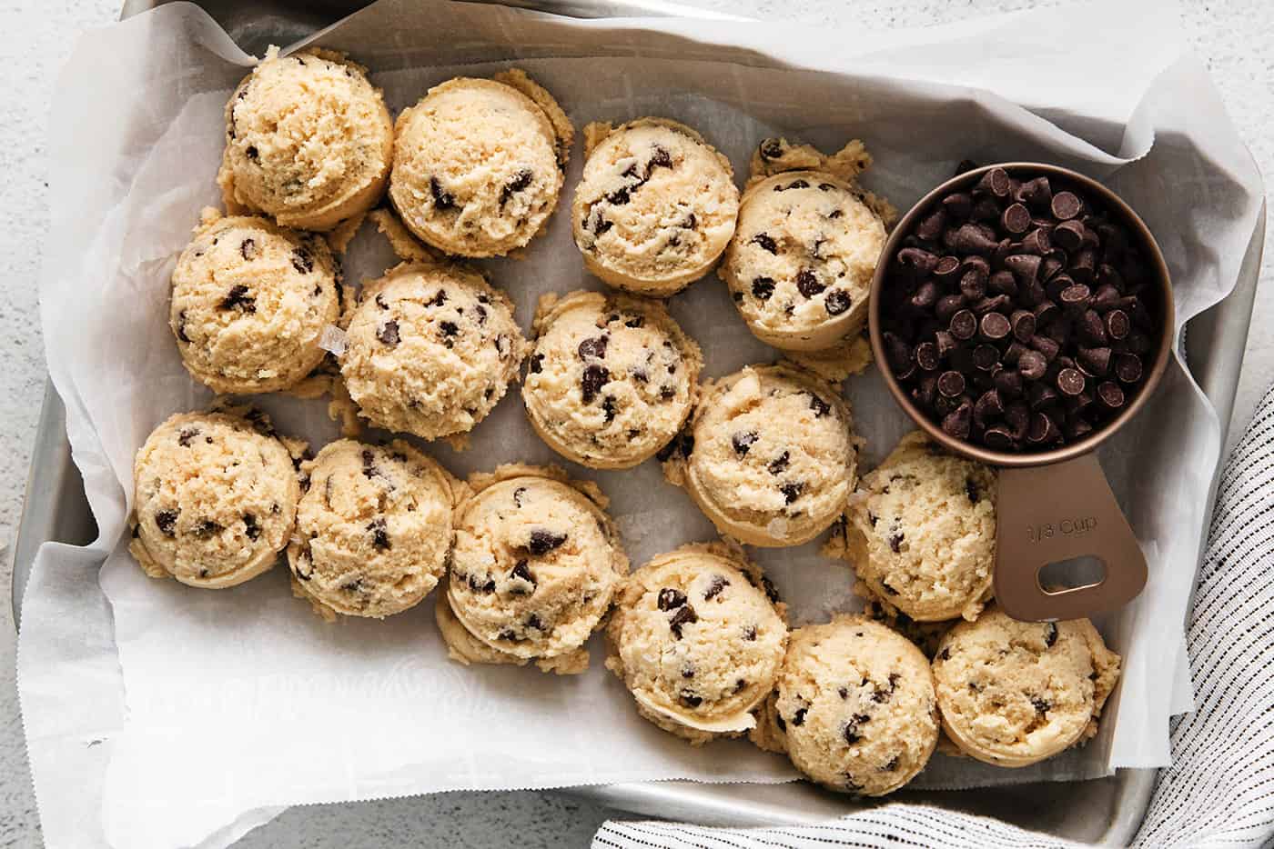 Edible Chocolate Chip Cookie Dough l A Farmgirl's Dabbles