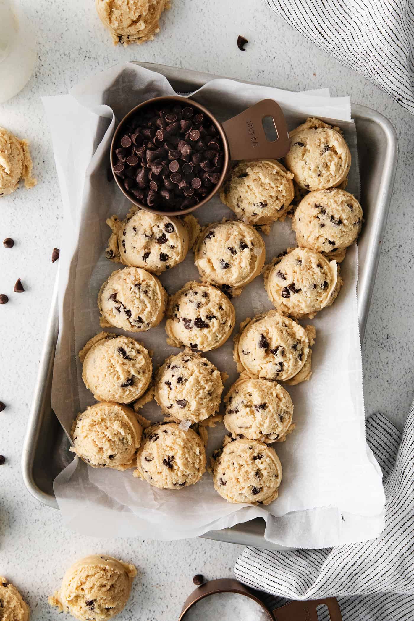 Gooey Chocolate Chip Cookies - Girl Versus Dough