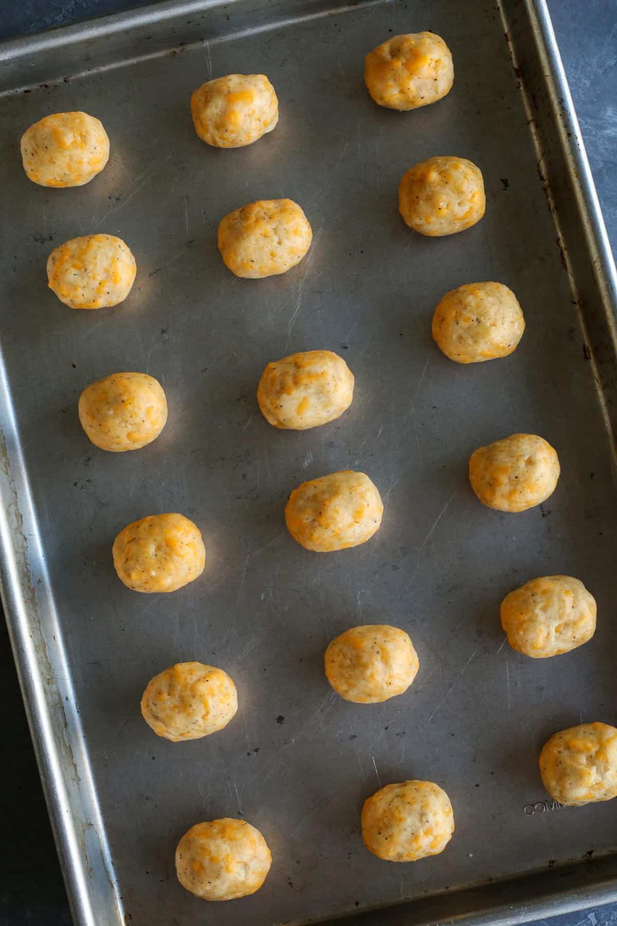 Olive Cheese Balls (Easy Baked Appetizer!)
