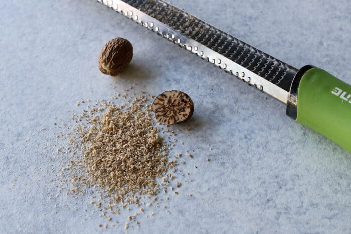 freshly grated nutmeg