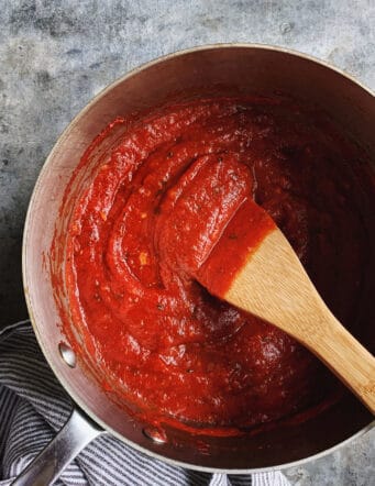 saucepan of homemade pizza sauce