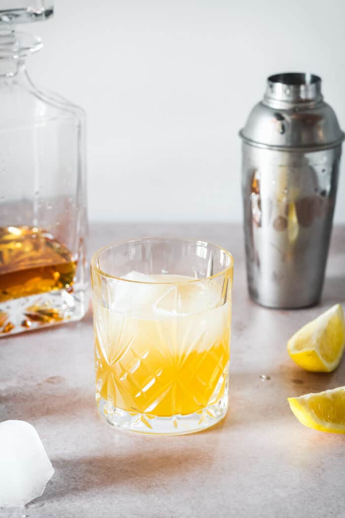Easy Whiskey Sour Recipe (No Egg White) l A Farmgirl's Dabbles