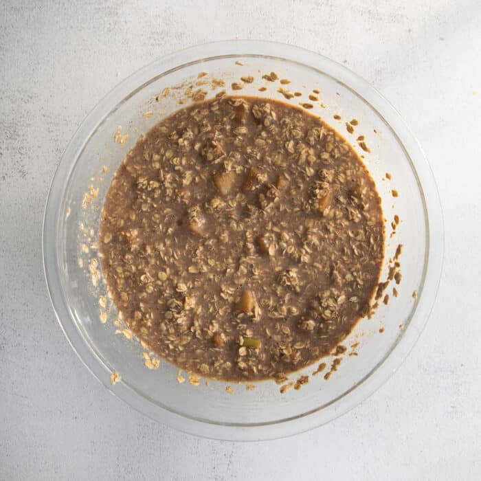 apple oatmeal filling in a clear bowl