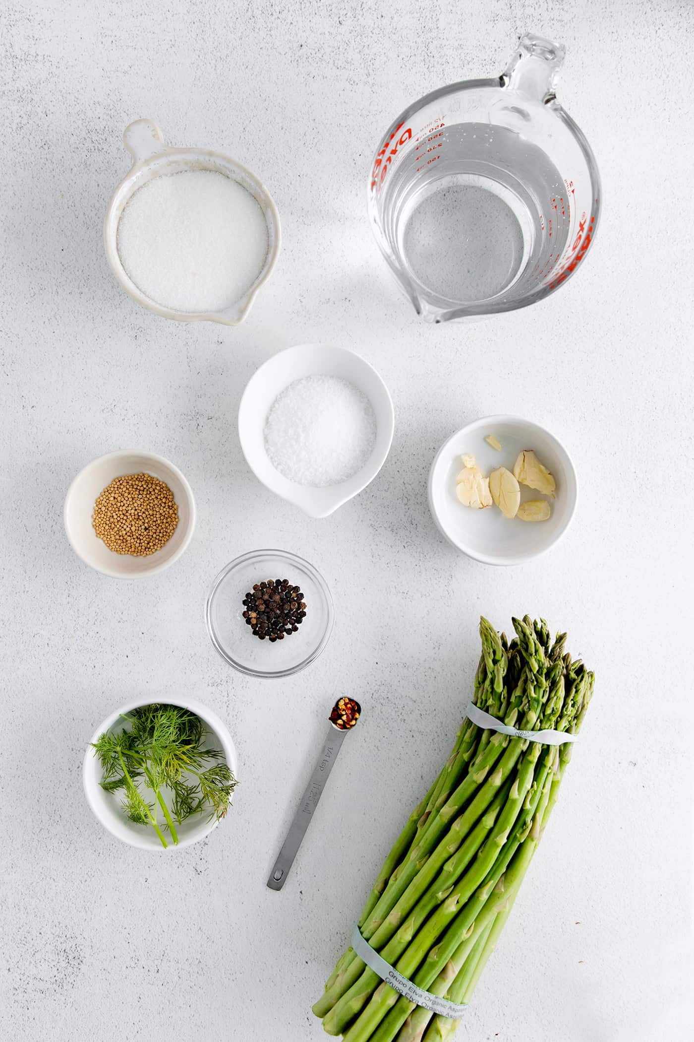 Pickled asparagus ingredients