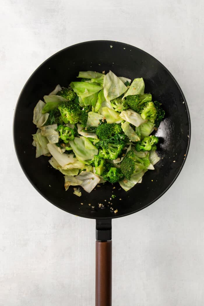 Steamed veggies in a wok