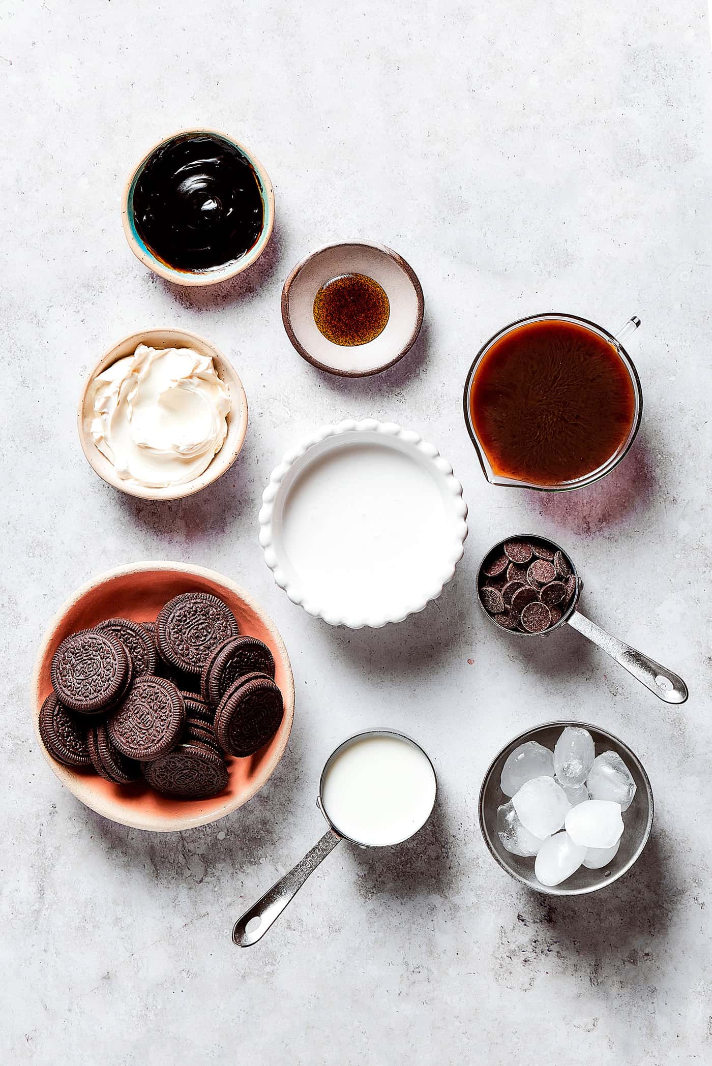 ingredients to make mocha cooke crumble frappuccino drinks