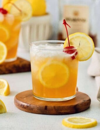 cropped-amaretto-sour-afarmgirlsdabbles-01v.jpg