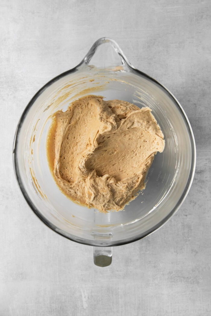 The peanut butter filling is shown in a glass bowl.