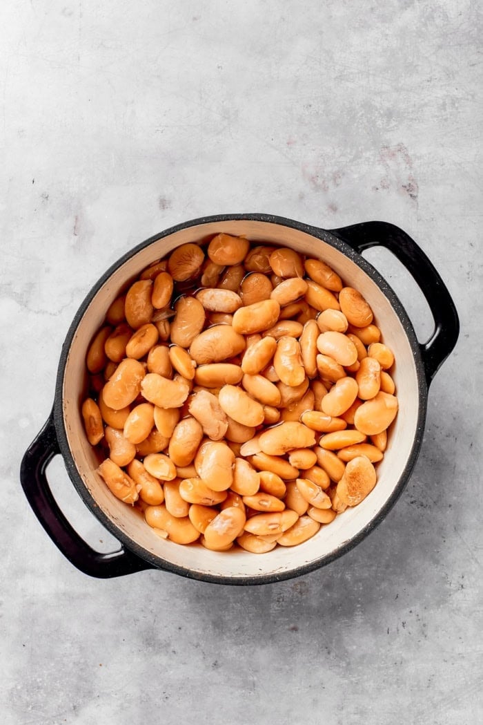 Overhead view of gigante beans in pot