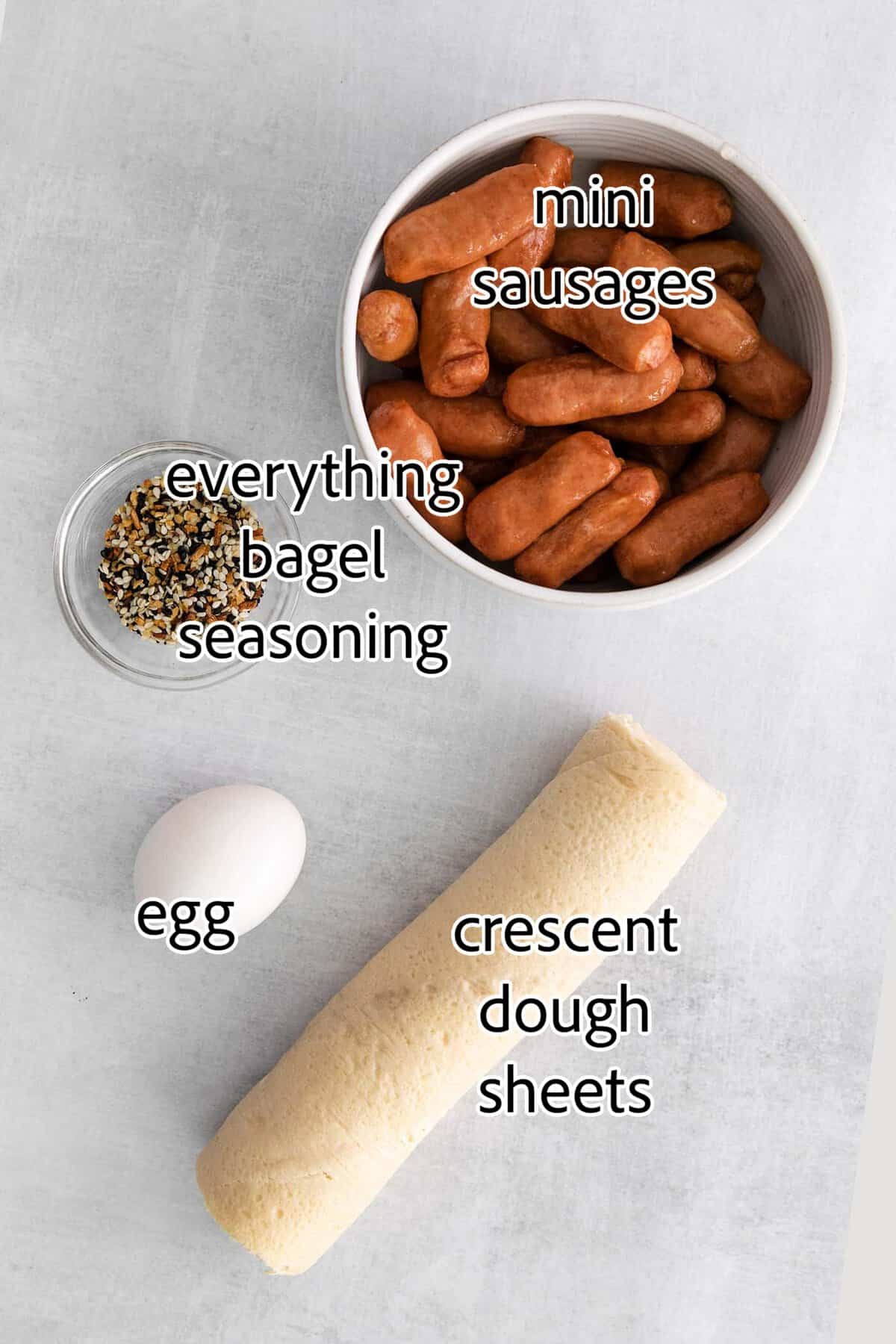ingredients needed for everything bagel pigs in a blanket