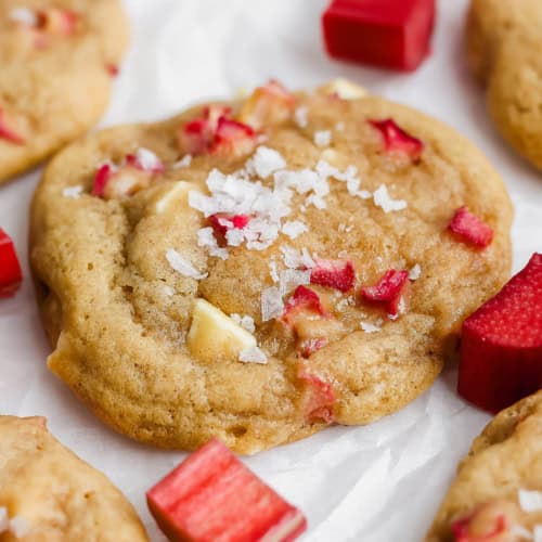 Closeup of rhubarb cookie topped with Maldon sea salt